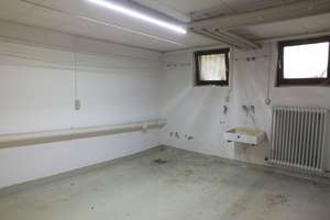 + REH + frei + keine Käuferprovision + viel Platz + kleiner Garten + Dachterrasse + großer Hobbyraum – Donnersbergstraße 45, 70469 Lemberg/Föhrich, Stuttgart – Vorschaubild 9