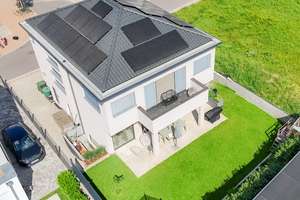 Seltene Gelegenheit: Exklusive Stadtvilla mit Premium-Ausstattung in Offenburg – Die vollständige Adresse der Immobilie erhältst du vom Anbieter., 77656 Offenburg – Vorschaubild 13