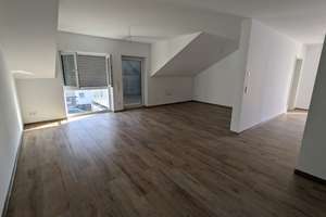Moderne Dachgeschosswohnung 