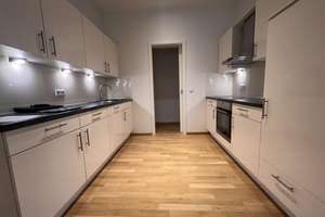Exklusives Leben an der Alsterschleife über 2 Etagen – Die vollständige Adresse der Immobilie erhältst du vom Anbieter., 22399 Lemsahl-Mellingstedt, Hamburg – Vorschaubild 4