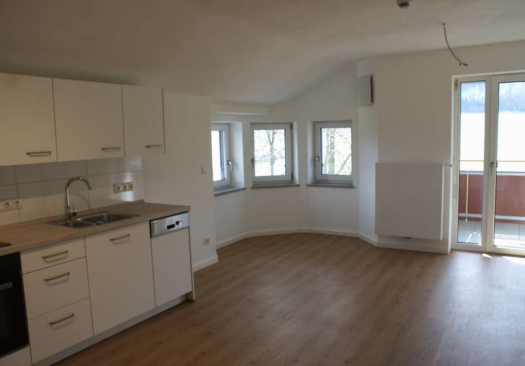 Immobilie in Waging am See - Helle Wohnung in neuer Seniorenwohnanlage für Betreutes Wohnen - Bild 2