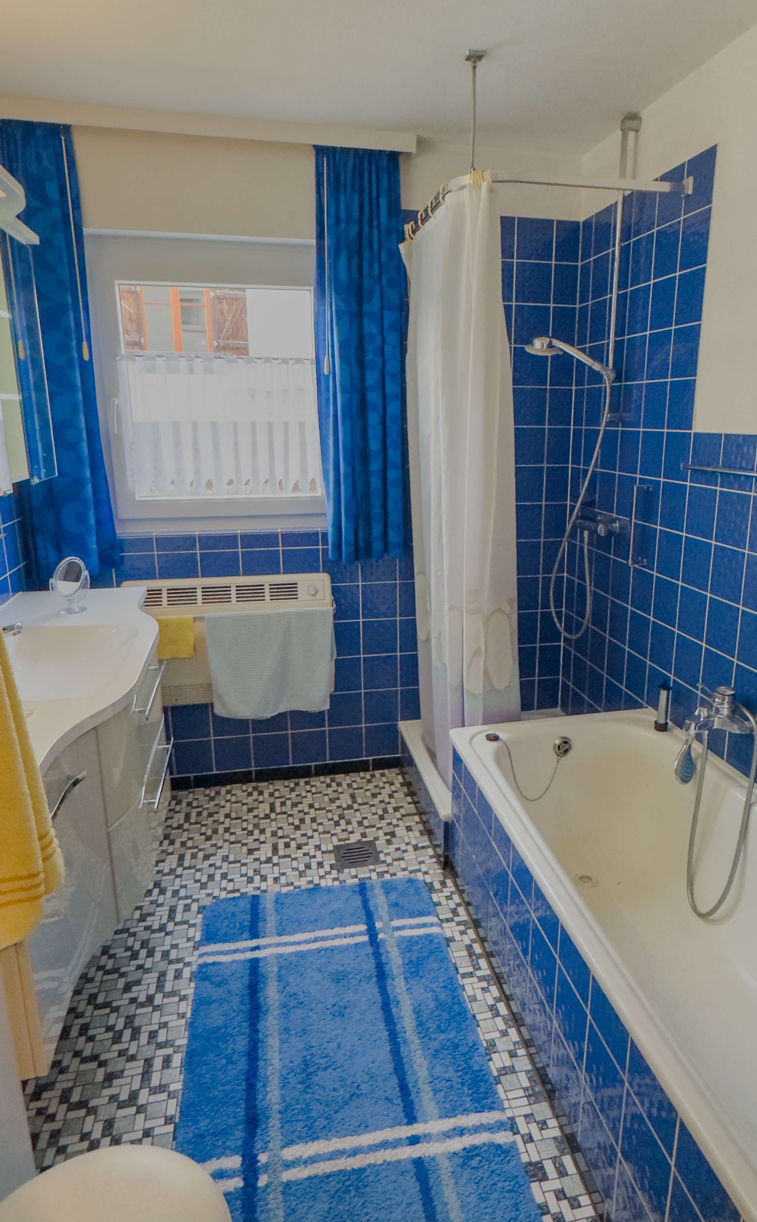 Immobilie in Ühlingen-Birkendorf - Gepflegtes Dreifamilienhaus mit großzügigem Grundstück, flexiblen Nutzungsmöglichkeiten und solid... - Bild 8