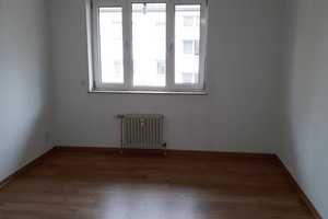 Seniorengerechte 2-Zimmer-Wohnung mit Balkon in Stadtnähe – Friedrich-Karl-Str. 111, 46045 Oberhausen – Vorschaubild 3