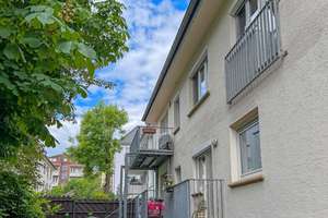 Tolle 4,5 Zimmer Etagenwohnung mit Stellplatz und Balkon – Die vollständige Adresse der Immobilie erhältst du vom Anbieter., 70197 Hasenberg, Stuttgart – Vorschaubild 3