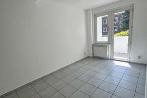 Frisch renovierte 3-Zimmer-Wohnung mit Balkon