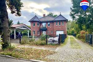 Provisionsfrei: Traumhafte Villa mit Garage in seenaher Lage von Falkensee – Die vollständige Adresse der Immobilie erhältst du vom Anbieter., 14612 Falkensee – Vorschaubild 4