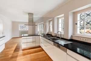 Herrlich repräsentative Landhausvilla in Bester Lage mit privatem Wasserzugang in Kladow – Lüdickeweg 5, 14089 Berlin – Vorschaubild 9