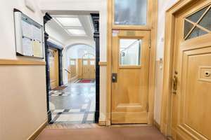 Exklusive DG-Wohnung mit Aufdachterrasse | 3 Zi | 131 m² | Klima | Aufzug | 500 m Ku’damm | IR-Sauna – Die vollständige Adresse der Immobilie erhältst du vom Anbieter., 10709 Wilmersdorf, Berlin – Vorschaubild 21