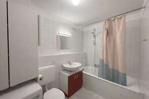 Zum Verkauf: bezugsfreie 2 Zimmer-Dachgeschoss-Wohnung in begehrter Lage von Freiburg – 79098 Altstadt-Ring, Freiburg im Breisgau – Vorschaubild 6