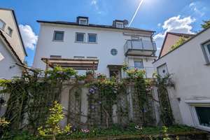 Großzügige 4-Zimmer-Erdgeschosswohnung mit zwei Balkonen, zwei Bädern und Altbauflair – Die vollständige Adresse der Immobilie erhältst du vom Anbieter., 70376 Im Geiger, Stuttgart – Vorschaubild 15