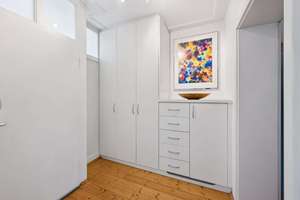 Exklusives Wohnen in Bestlage - Lorettoviertel! Altbau-Charme trifft moderne Dachgeschosswohnung! – Die vollständige Adresse der Immobilie erhältst du vom Anbieter., 40219 Unterbilk, Düsseldorf – Vorschaubild 17