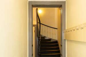 Im Herzen von Eimsbüttel: 2,5-Zimmer Altbau mit Balkon - Nahe Osterstraße – Die vollständige Adresse der Immobilie erhältst du vom Anbieter., 20255 Eimsbüttel (Ortsteil), Hamburg – Vorschaubild 3