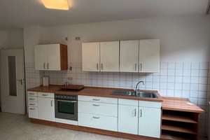 Helle 3 Zimmer Altbauwohnung mit Balkon in der historischen Würzburger Innenstadt – Plattnerstraße 9, 97070 Altstadt, Würzburg – Vorschaubild 4