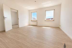 Bezugsfreie 4-Zimmer-Wohnung mit Balkon und Stellplatz in Magdeburg – Die vollständige Adresse der Immobilie erhältst du vom Anbieter., 39126 Rothensee, Magdeburg – Vorschaubild 7