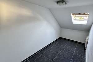Helle 3-Zimmer Dachgeschosswohnung mit Balkon in Böckingen – Die vollständige Adresse der Immobilie erhältst du vom Anbieter., 74080 Böckingen, Heilbronn – Vorschaubild 6