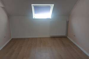 Frisch sanierte Dachgeschosswohnung mit Garage, PV-Strom & Klimaanlage - max. 6 Monate – Im Spürkergarten 6, 50374 Erftstadt – Vorschaubild 13
