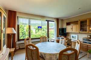 Kompaktes Reihenmittelhaus in in Top Lage mit Garten und Garage auf Erbpachtgrundstück – Bonn – Vorschaubild 13