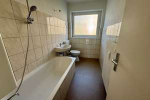 Helle 3-Zimmer-Erdgeschosswohnung mit Balkon in GBH – modern, praktisch und zum Wohlfühlen – Burgwall 32, 38229 Gebhardshagen, Salzgitter – Vorschaubild 8