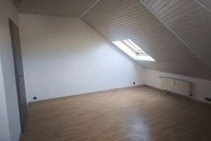 Helle 2-Zimmer-Dachgeschosswohnung, sofort verfügbar in Wiesbaden-Bierstadt – Kloppenheimer Straße 4, 65191 Bierstadt, Wiesbaden – Vorschaubild 4