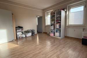 180qm -  7-Zimmer-Wohnung in Roth – Gartenstraße 18, 91154 Roth – Vorschaubild 4