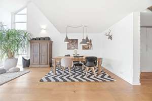 Exklusives Wohnen mit besonderem Konzept – lichtdurchflutet & vielseitig nutzbar – Die vollständige Adresse der Immobilie erhältst du vom Anbieter., 71229 Leonberg – Vorschaubild 14