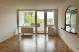 Wohnen mit Charakter: Geräumige Vierzimmerwohnung in Köln-Porz