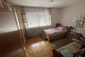 Helle 3-Zimmer Erdgeschoss Wohnung mit Balkon und Einbauküche in Stgt.-Untertürkheim – Gehrenwaldstraße 53, 70327 Stuttgart – Vorschaubild 4