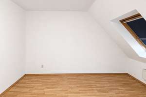 Maisonette-Apartment mit Balkon und TG-Stellplatz in Derendorf nahe der HSD und des Campus Derendorf – Die vollständige Adresse der Immobilie erhältst du vom Anbieter., 40476 Derendorf, Düsseldorf – Vorschaubild 10