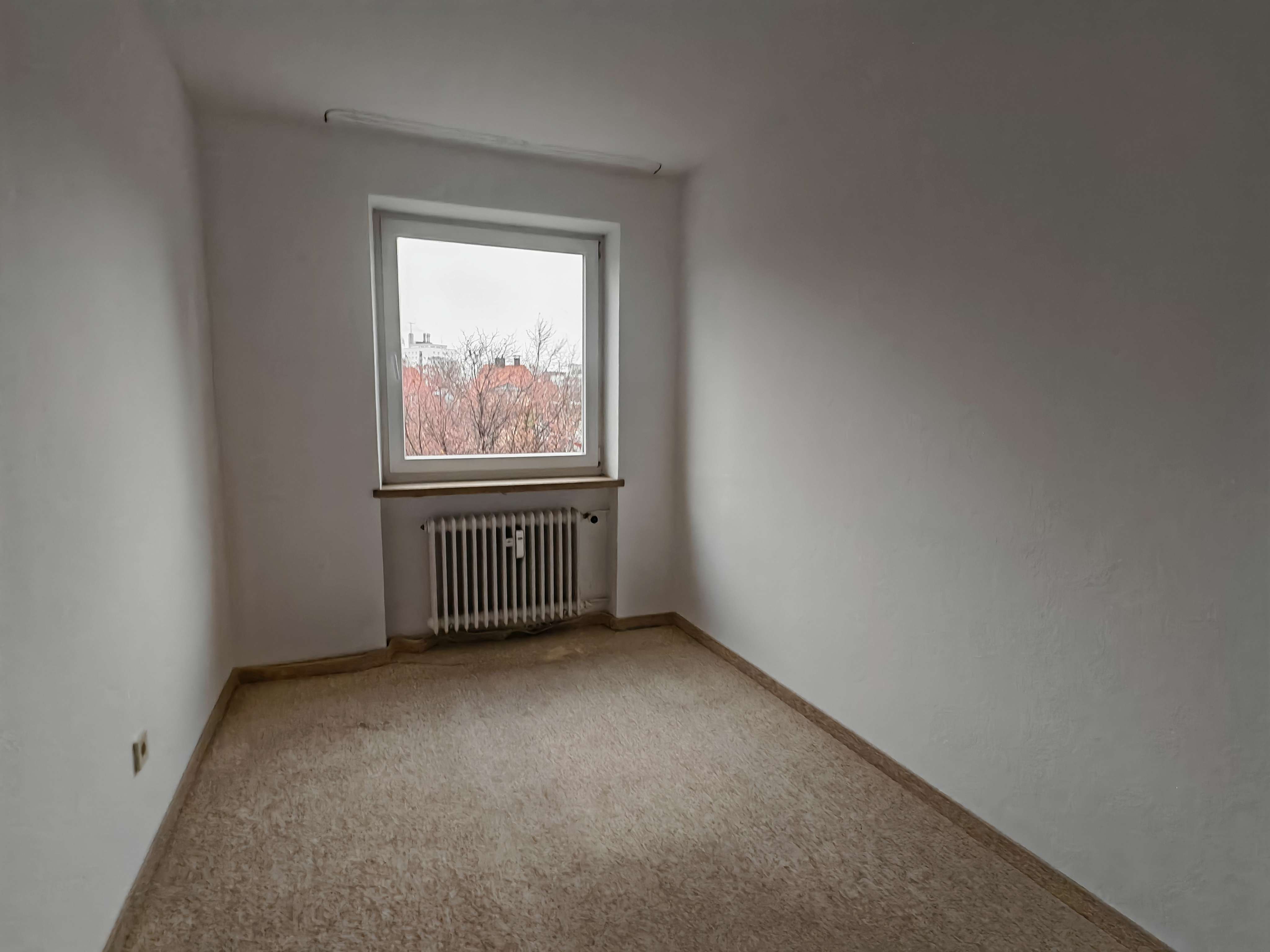 Ihr neues Zuhause zum Verwirklichen – 3-ZKB mit Balkon und Potenzial, München – Bild 2