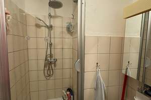 Helle 3/4-Zimmer-Wohnung mit viel Potenzial in Solingen – Die vollständige Adresse der Immobilie erhältst du vom Anbieter., 42653 Gräfrath, Solingen – Vorschaubild 8