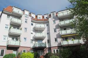 KOMFORTABEL, HELL UND GROSSZÜGIG - MIT SONNIGEM BALKON UND LIFT! – Die vollständige Adresse der Immobilie erhältst du vom Anbieter., 1139 Mickten, Dresden – Vorschaubild 4