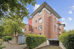 Ruhig gelegen & mit Terrasse – Charmante 3-Zimmer-Erdgeschosswohnung – Die vollständige Adresse der Immobilie erhältst du vom Anbieter., 22529 Lokstedt, Hamburg – Vorschaubild 32