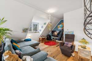 Stilvolle Maisonettewohnung in idyllischer Seitenstraße – Die vollständige Adresse der Immobilie erhältst du vom Anbieter., 81825 Josephsburg, München – Vorschaubild 8