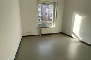 Helle Balkon-Wohnung, 2 Bäder, Tiefgaragenstellplatz + Gartenblick – Die vollständige Adresse der Immobilie erhältst du vom Anbieter., 30539 Bemerode, Hannover – Vorschaubild 7