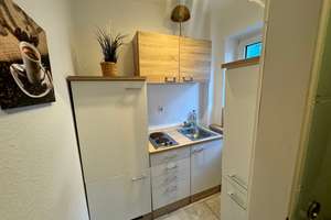 Gemütliche 1-Zimmer-Wohnung mit kleiner Küche. Essen-Rüttenscheid! – Vöcklinghauser Straße 3, 45130 Rüttenscheid, Essen – Vorschaubild 5
