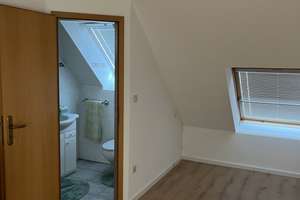 Schönes 4-Zimmer-Reihenhaus in Düsseldorf Wittlaer  – Die vollständige Adresse der Immobilie erhältst du vom Anbieter., 40489 Wittlaer, Düsseldorf – Vorschaubild 21