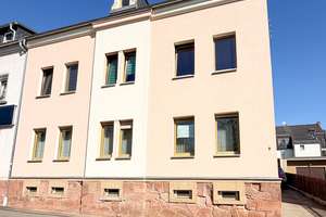 Gepflegtes Mehrfamilienhaus in guter Lage
