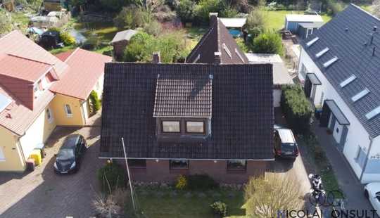 Bild von ++ Im Grünen Horn ++ großes EFH  ++ U4 Stoltenstraße 250 m ++
