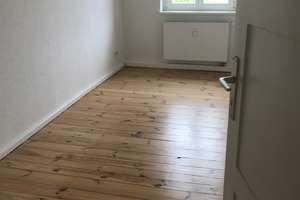 2-Zimmer-Wohnung - Ideal für 1 Person mit WBS 160, 180 oder 220 oder Einkommensprüfung größer140-220 – Niehofer Str. 6, 13053 Alt-Hohenschönhausen, Berlin – Vorschaubild 2