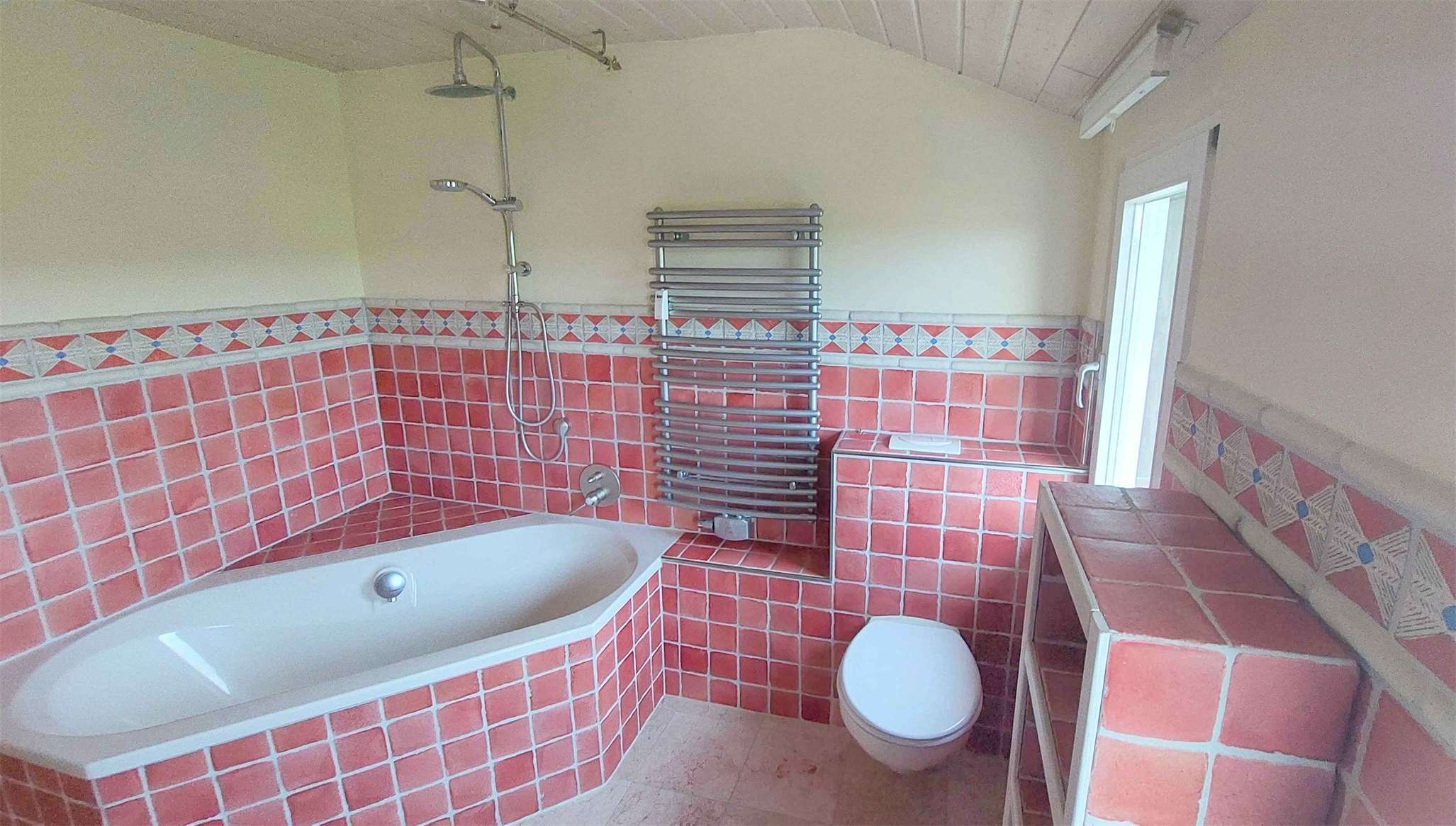 Immobilie in Stetten - Lichtdurchflutetes Mehrfamilienhaus in Seenähe - Bild 12