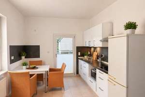 Repräsentative Villa auf sonnigem Eckgrundstück in Dresden-Weixdorf – Die vollständige Adresse der Immobilie erhältst du vom Anbieter., 1108 Weixdorf, Dresden – Vorschaubild 7