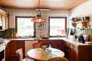 Imposantes Einfamilienhaus mit Villencharakter und Einliegerwohnung in Bergnähe – Traunstein (Kreis) – Vorschaubild 13
