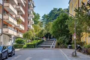 SITULI:   Schmuckstück im Herzogpark – 1-Zimmer-Apartment mit Balkon – Die vollständige Adresse der Immobilie erhältst du vom Anbieter., 81679 Herzogpark, München – Vorschaubild 19