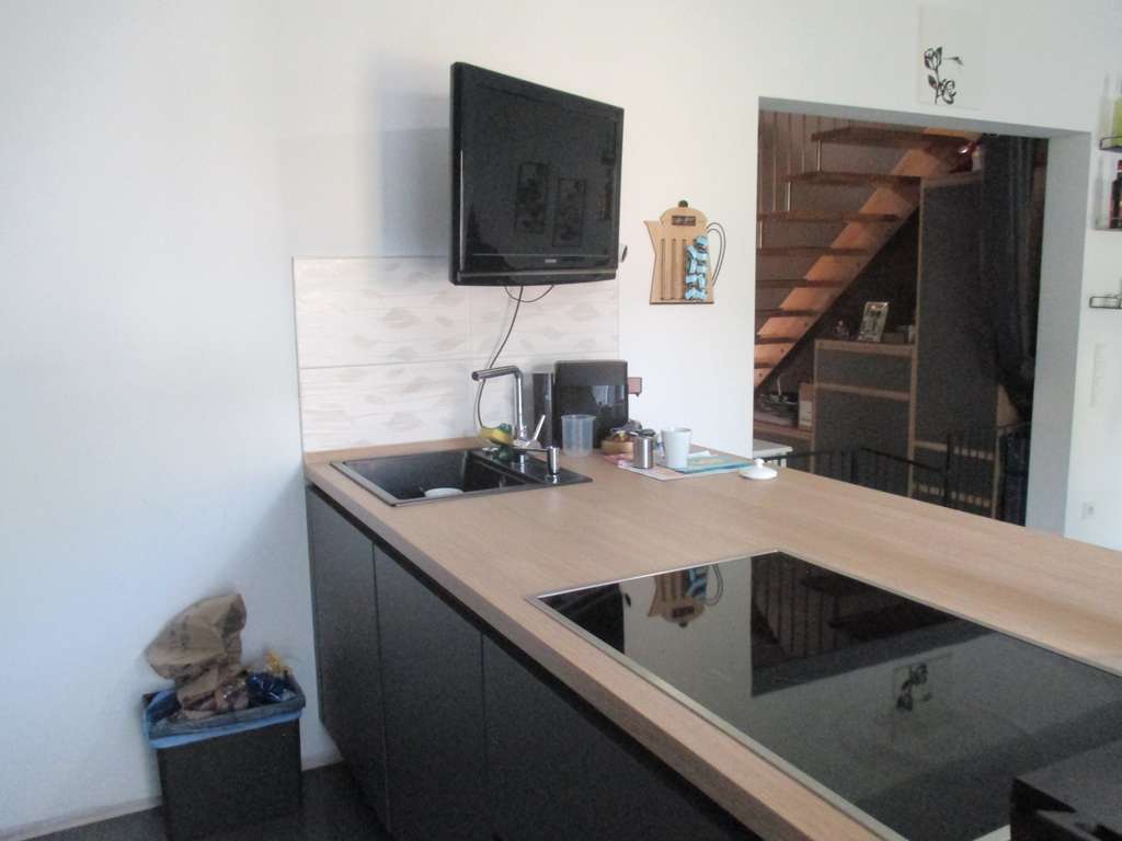 Immobilie in Hundsdorf - Baujahr 2021: Einfamilienhaus mit separatem Bungalow - günstige Finanzierung möglich! - Bild 4