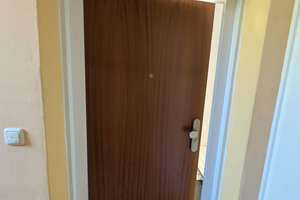 Kernsaniert: Helle 3-Zimmer-Wohnung mit Balkon in München-Fürstenried-West – Glarusstraße 3, 81475 Fürstenried-West, München – Vorschaubild 2