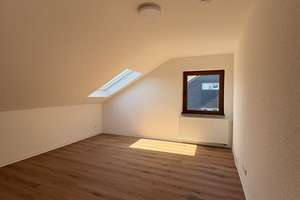 Großzügige Wohnung in Aachen-Laurensberg – Ab sofort – An der Schurzelter Brücke 5, 52074 Laurensberg (Statistischer Bezirk), Aachen – Vorschaubild 14