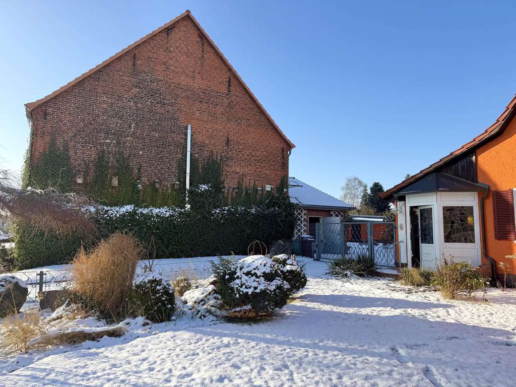 Immobilie in Groß Pankow (Prignitz) - Einfamilienhaus viel Potenzial: großes Grundstück mit Scheune und Garage - Bild 2