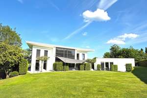 Repräsentative, moderne, energieeffiziente Unternehmervilla mit Fernblick in sonniger Ortsrandlage! – Die vollständige Adresse der Immobilie erhältst du vom Anbieter., 54472 Kommen – Vorschaubild 2