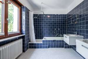 In sehr guter Lage: Gepflegtes Haus mit drei großen Wohneinheiten auf weitläufigem Grundstück – Die vollständige Adresse der Immobilie erhältst du vom Anbieter., 60599 Sachsenhausen-Süd, Frankfurt am Main – Vorschaubild 6