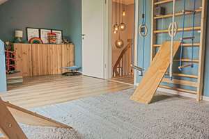 Exklusive Doppelhaushälfte mit 2 Terrassen, Balkon, Pool, Sauna, Whirlpool und Garten – Die vollständige Adresse der Immobilie erhältst du vom Anbieter., 56170 Bendorf – Vorschaubild 35